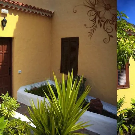 Casa Rosas Del Agua Country house